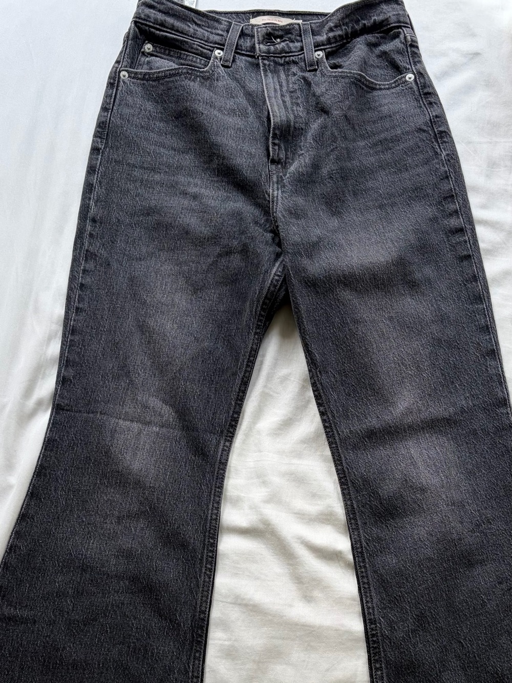 Levi’s Ribcage Size 27 - Picture 2 of 5